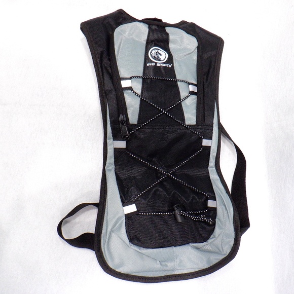Running Cycling Hydration Backpack - Picture 1 of 8